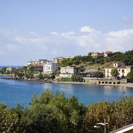 Hotel Vittoria Sapri Εξωτερικό φωτογραφία