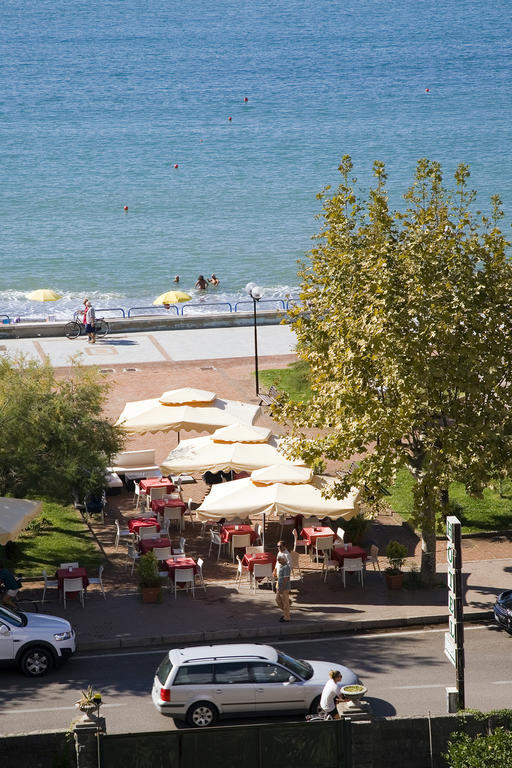 Hotel Vittoria Sapri Εξωτερικό φωτογραφία
